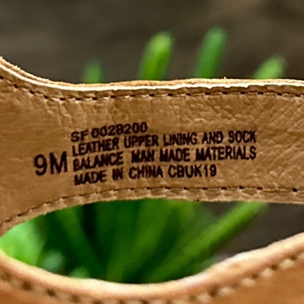 NIB Sofft Cyndy Strappy Wedge Leather Sandal Luggage Tan 9M 40 - Picture 11 of 13